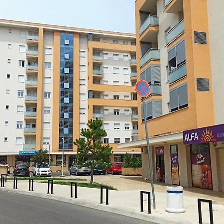 Abv Apartments ポドゴリツァ エクステリア 写真