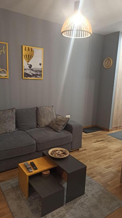 Abv Apartments ポドゴリツァ エクステリア 写真