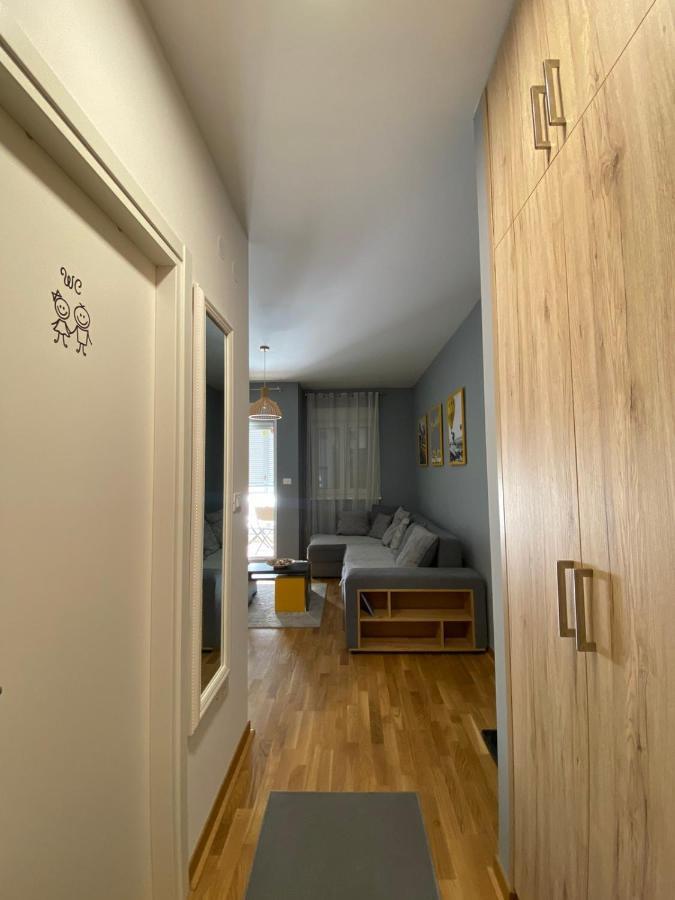 Abv Apartments ポドゴリツァ エクステリア 写真